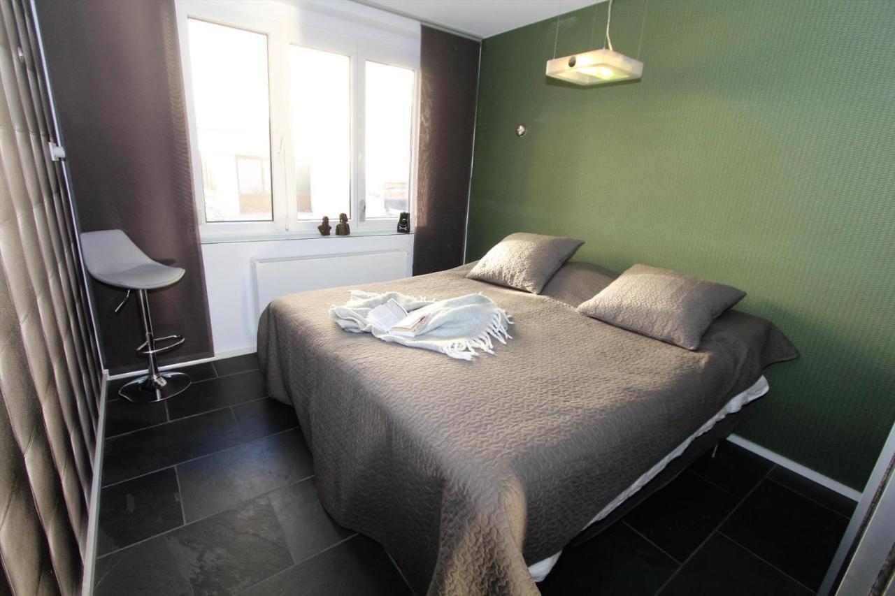 Luxueus Appartement 100 Stappen Van Zee En Strand Ostend Exterior photo
